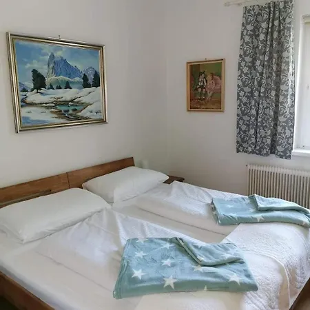 208 * Mönichkirchen